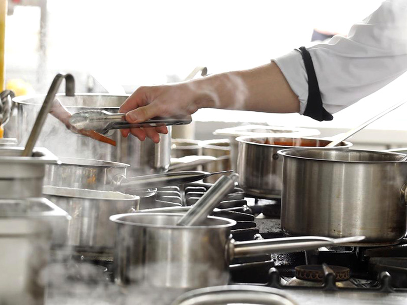 東莞不銹鋼廚具--商用廚房設備的保養
